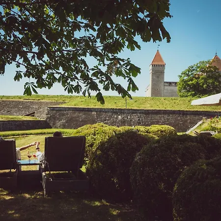 Hotel Ekesparre Boutique 3*