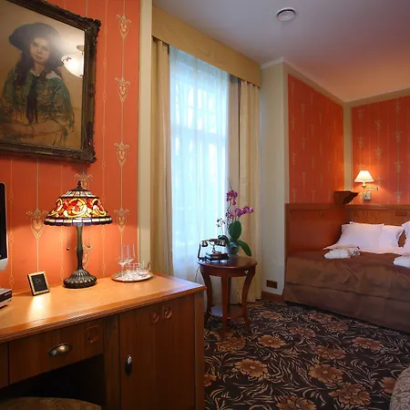 Ekesparre Boutique Hotelli 3*