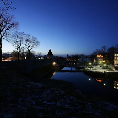 Ekesparre Boutique Hotel 3*