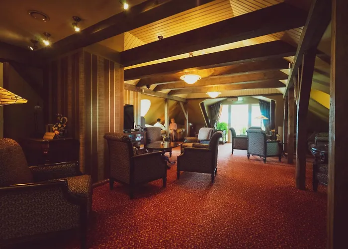 Ekesparre Boutique 3*