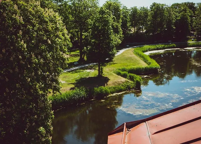 Ekesparre Boutique 3* Курессааре