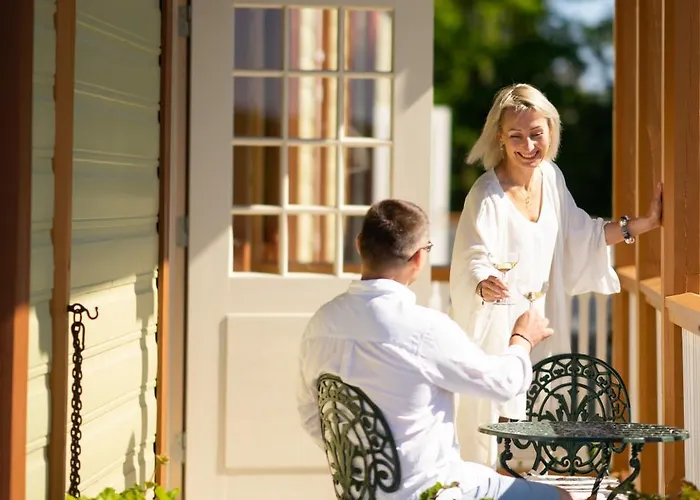 Ekesparre Boutique 3* Курессааре