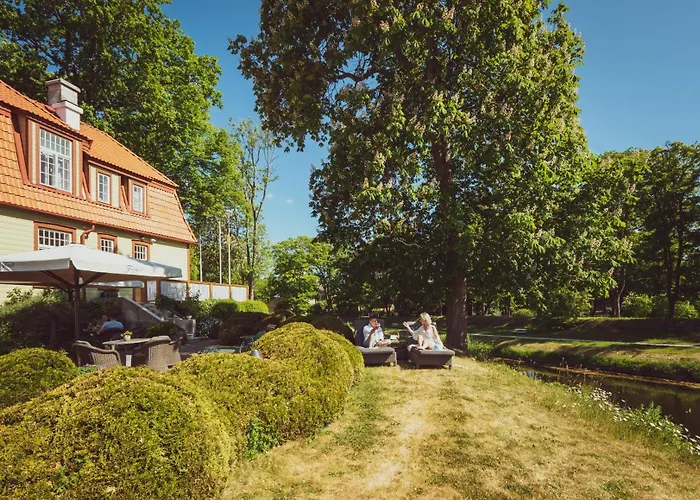 Ekesparre Boutique 3* Курессааре