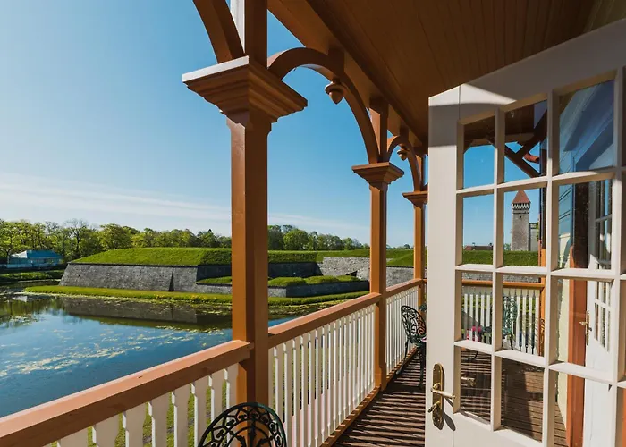 Отель Ekesparre Boutique Курессааре