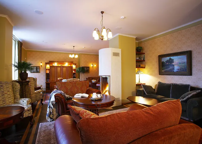 Ekesparre Boutique Отель Курессааре