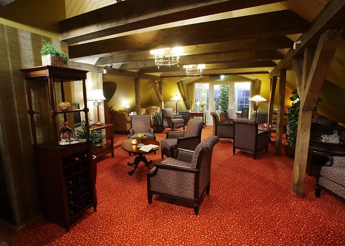 Ekesparre Boutique 3* Курессааре