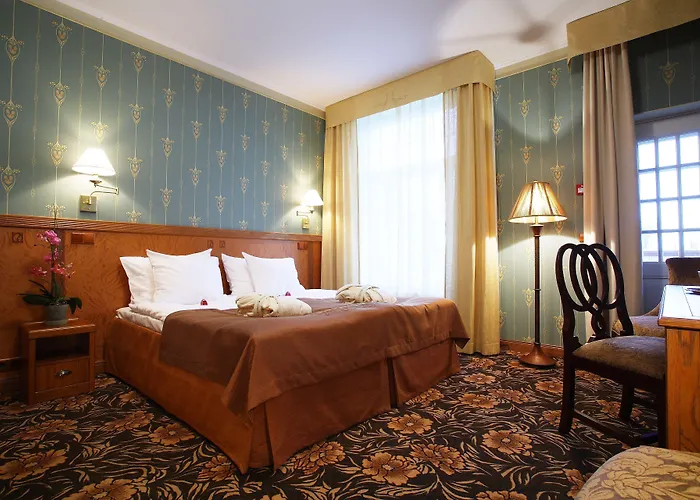 מלון Ekesparre Boutique 3*