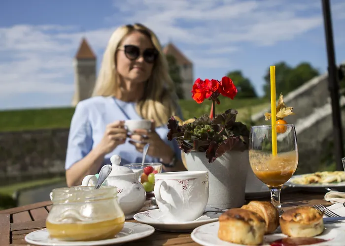 Отель Ekesparre Boutique Курессааре