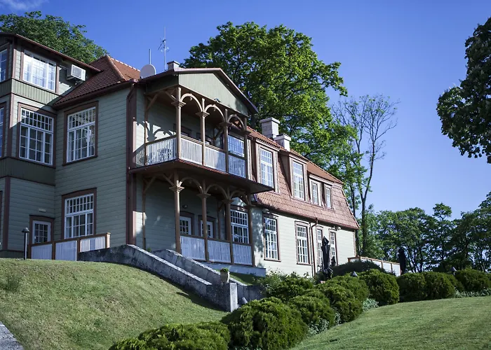 Ekesparre Boutique 3* Курессааре