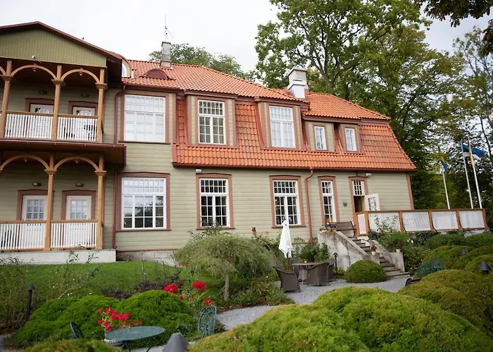 Отель Ekesparre Boutique 3*